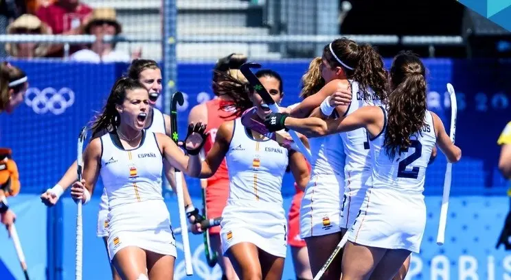 La selecci&oacute;n espa&ntilde;ola femenina de hockey hierba. / FIH