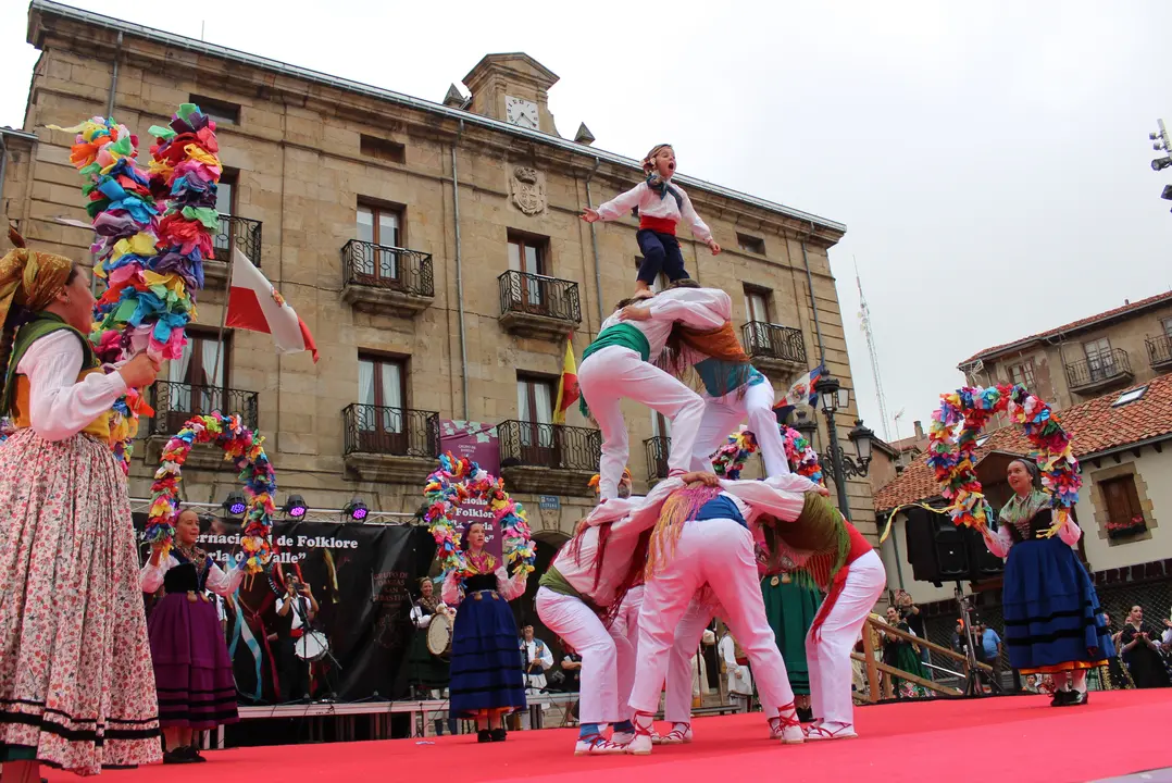 Reinosa celebra su tradicional Mercado Campurriano. / Alerta