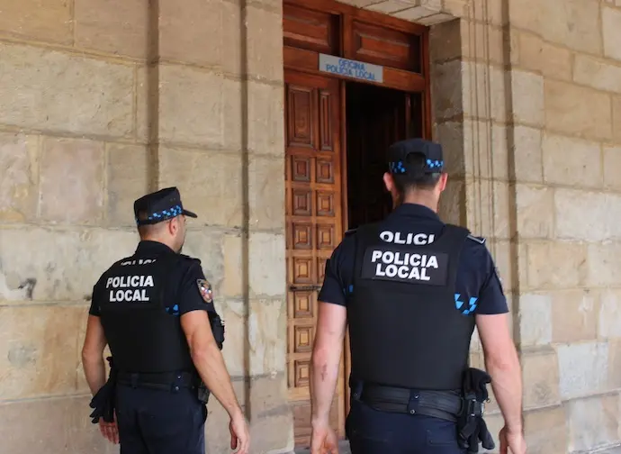Polic&iacute;a Local de Reinosa. / EP