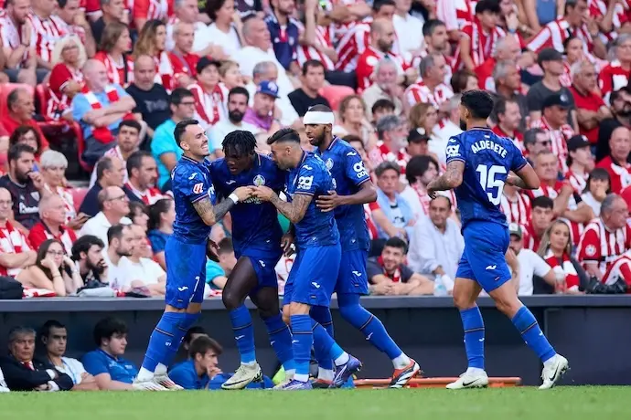 Christantus Ugonna Uche del Getafe CF celebra tras marcar el primer gol del equipo durante el partido de LaLiga EA Sports entre el Athletic Club y el CA Osasuna en San Mam&eacute;s el 15 de agosto de 2024, en Bilbao, Espa&ntilde;a.
Fecha: 15/08/2024.

Firma: AFP7 / Europa Press