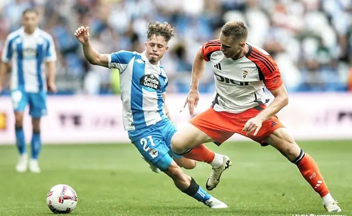 El Eibar y el Real Oviedo empezaron con triunfo la temporada de LaLiga Hypermotion al superar este s&aacute;bado en la primera jornada por la m&iacute;nima a Castell&oacute;n (1-0) y Deportivo de La Coru&ntilde;a (0-1).