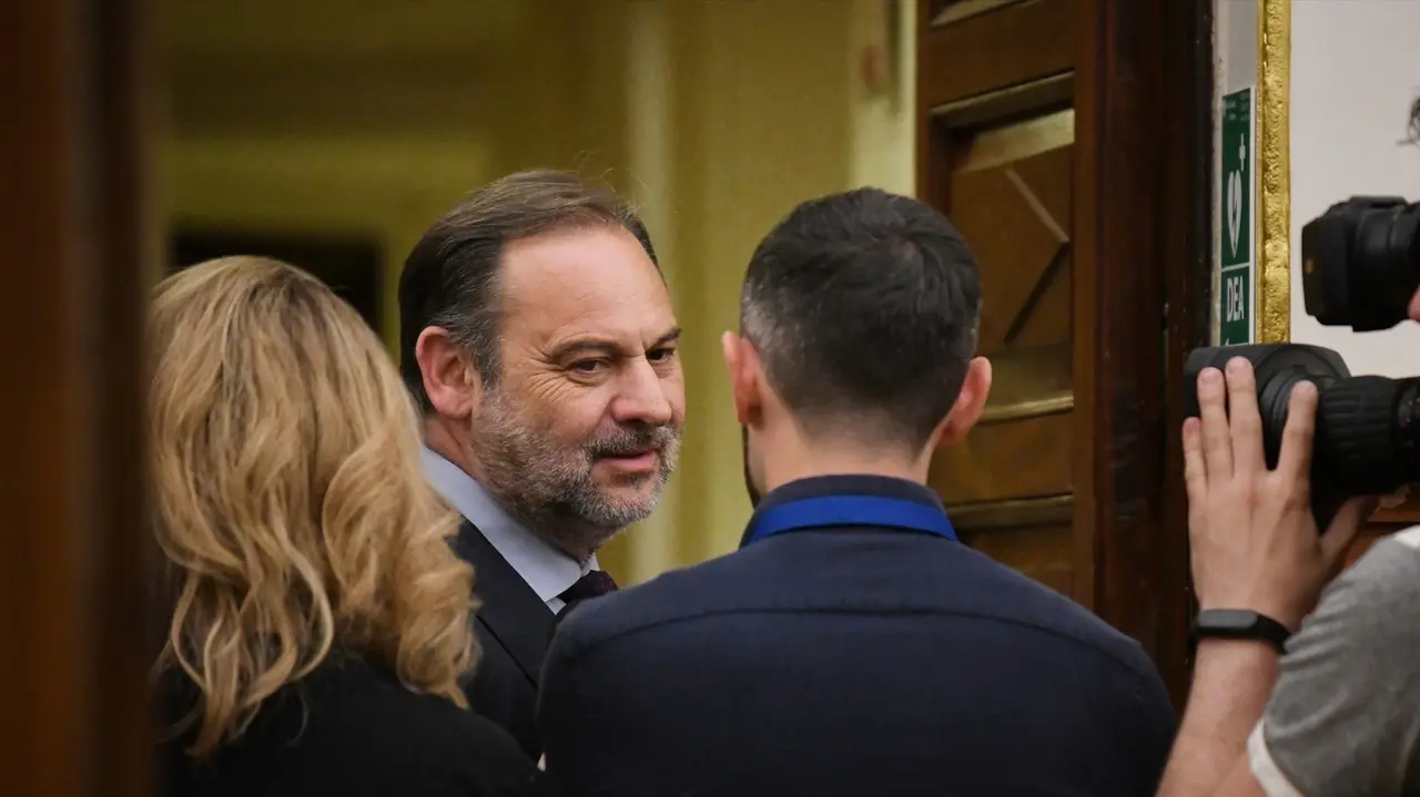 El diputado del Grupo Mixto y exministro de Transportes, Jos&eacute; Luis &Aacute;balos, durante una sesi&oacute;n plenaria. Fernando S&aacute;nchez / Archivo