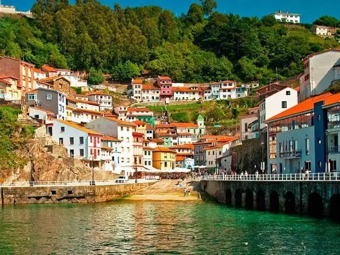 Cudillero, el encantador puerto pesquero de Asturias. / A.S.P