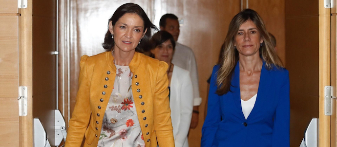Reyes Maroto y Bego&ntilde;a G&oacute;mez. / EP
