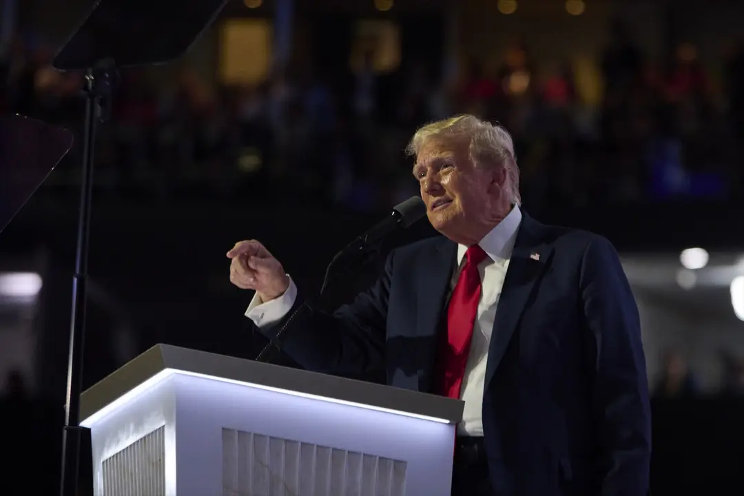 El ex presidente estadounidense y candidato presidencial republicano de 2024, Donald Trump, habla durante la Convenci&oacute;n Nacional Republicana de 2024. / Dominic Gwinn