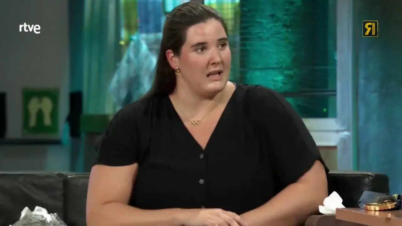 La deportista Paula Leit&oacute;n, en el programa de Broncano. / X