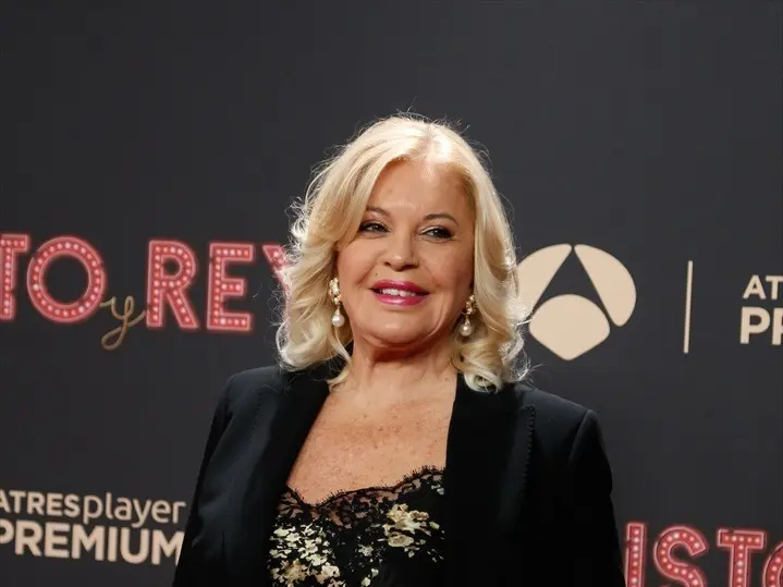 B&aacute;rbara Rey durante el estreno de la serie &lsquo;Cristo y Rey&rsquo; que est&aacute; basada en la pareja que formaron &Aacute;ngel Cristo y B&aacute;rbara Rey en los a&ntilde;os ochenta. / Jos&eacute; Velasco
