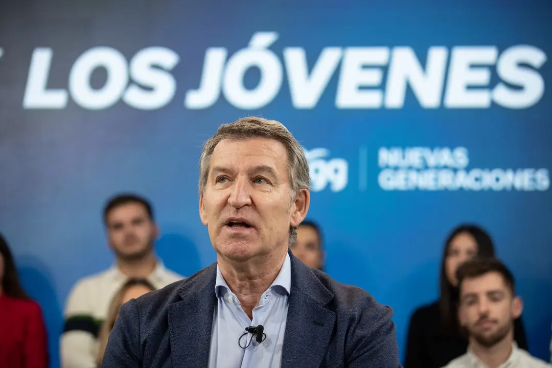 El presidente del Partido Popular, Alberto N&uacute;&ntilde;ez Feij&oacute;o, interviene durante un encuentro con presidentes de Nuevas Generaciones. / Alejandro Mart&iacute;nez V&eacute;lez