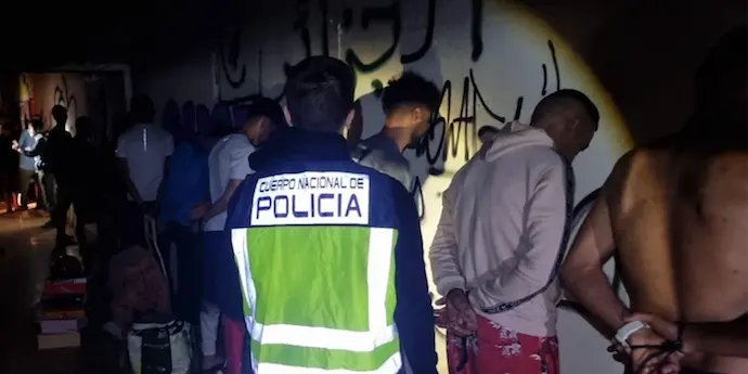 Los 20 detenidos anoche en el dispositivo de prevenci&oacute;n de robos en las zonas afectadas por la DANA. / Red x