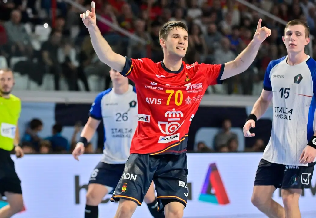 Los 'Hispanos' superan tambi&eacute;n a Letonia en el camino al Europeo. / RFEBM