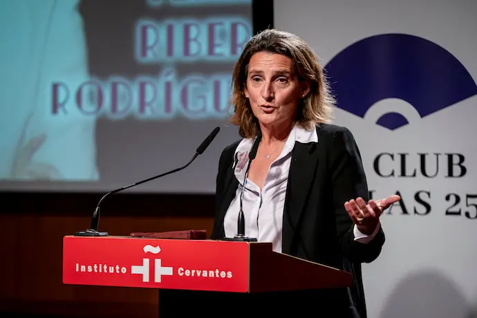 La vicepresidenta tercera y ministra para la Transici&oacute;n Ecol&oacute;gica y el Reto Demogr&aacute;fico, Teresa Ribera. / EP