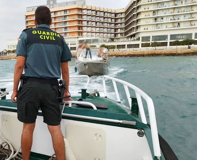 Un agente de Guardia Civil. / EP