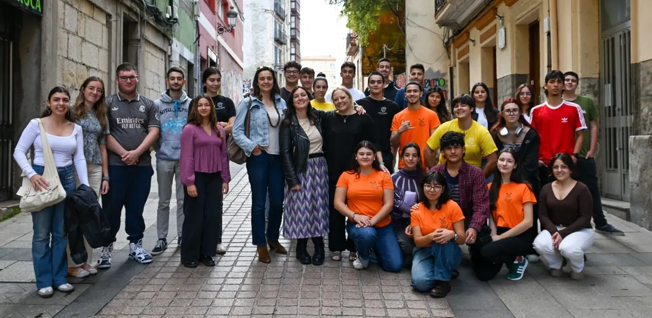 Santander arranca un nuevo programa de Antenas y Ciber Antenas para amplificar la informaci&oacute;n juvenil. / Alerta