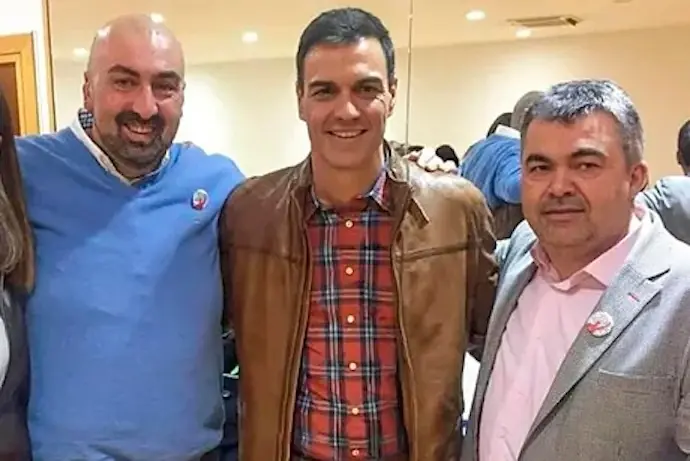 Koldo Garc&iacute;a, Pedro S&aacute;nchez y Santos Cerd&aacute;n.
