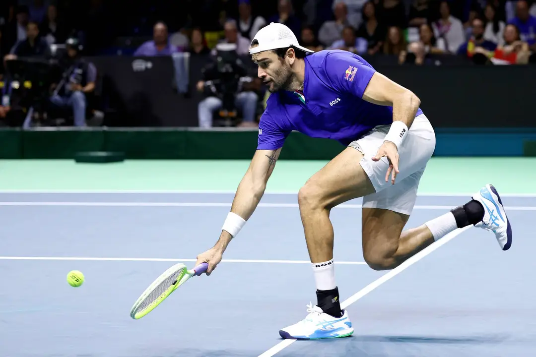 Mateo Berretini durante el partido ante Botic Van De Zandschup. / Copa Davis