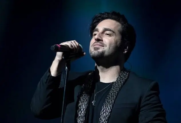 David Bustamante durante un concierto. / Red X