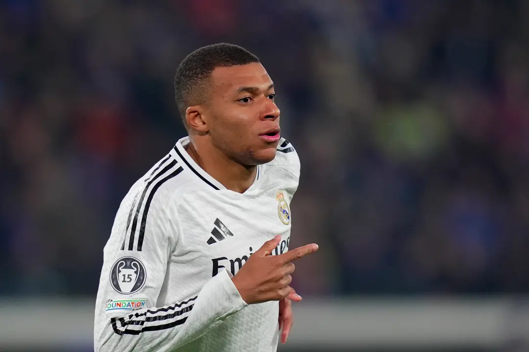 Mbapp&eacute; durante el partido ante el Atalanta en Champions. / EP