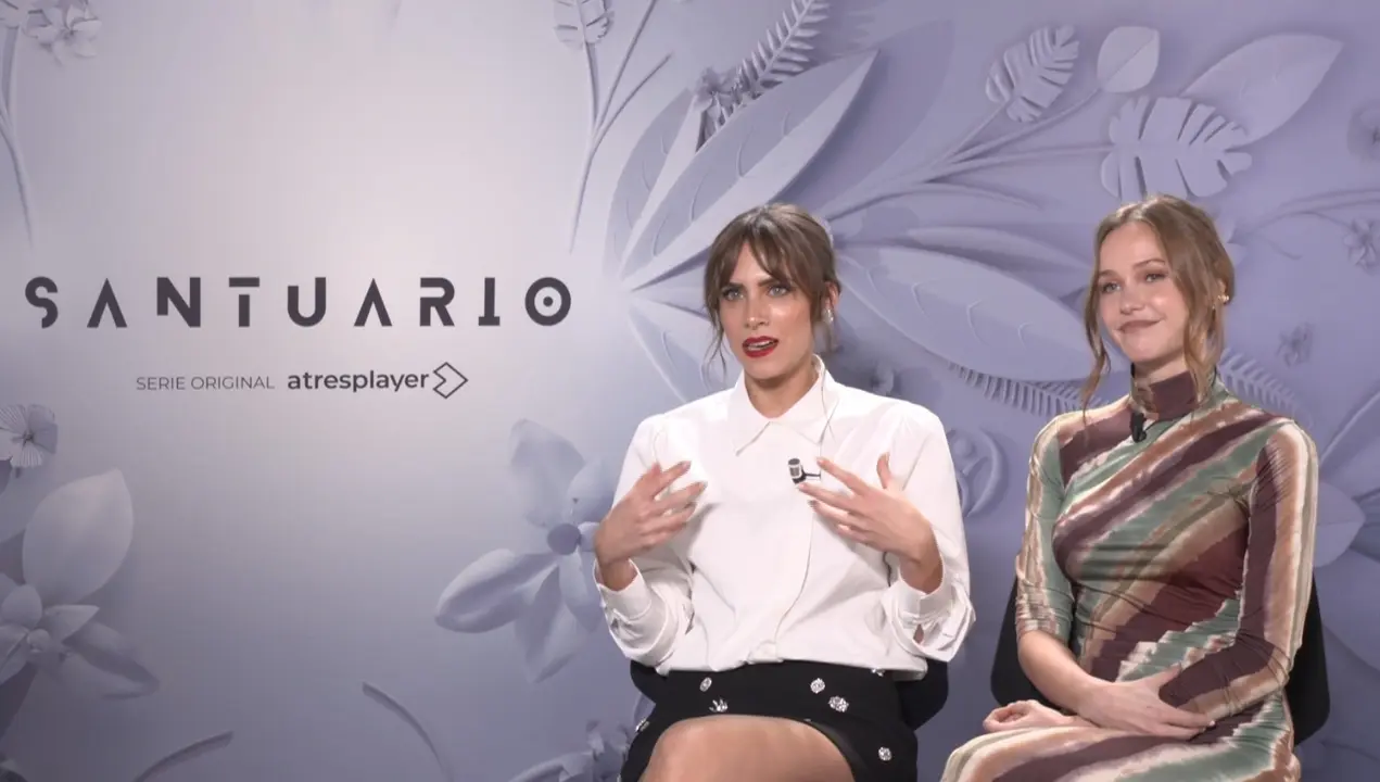 Aura Garrido y Luc&iacute;a Guerrero. / EP / Archivo