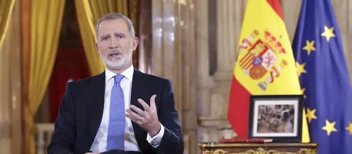 El Rey, durante el Mensaje de Navidad en el Sal&oacute;n de Columnas del Palacio RealCasa del Rey