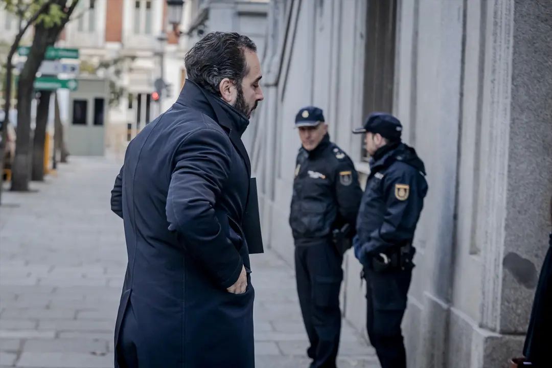 El empresario V&iacute;ctor de Aldama a su llegada a declarar ante el Tribunal Supremo. / A. P&eacute;rez Meca