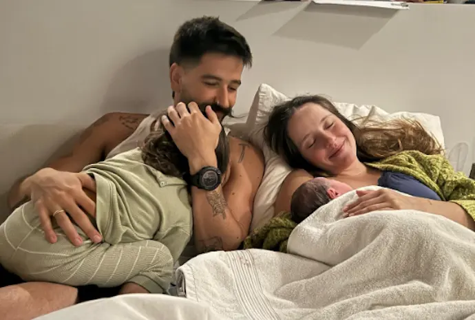 CAmilo y Evaluna con sus hijos. / IG