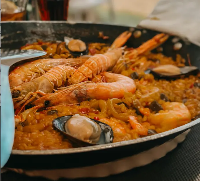Una paella mixta. / A.E