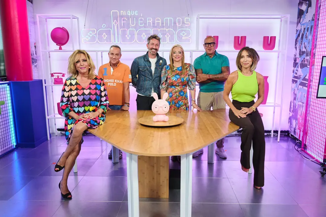 Los presentadores el programa 'Ni que fu&eacute;ramos '. / Redes sociales