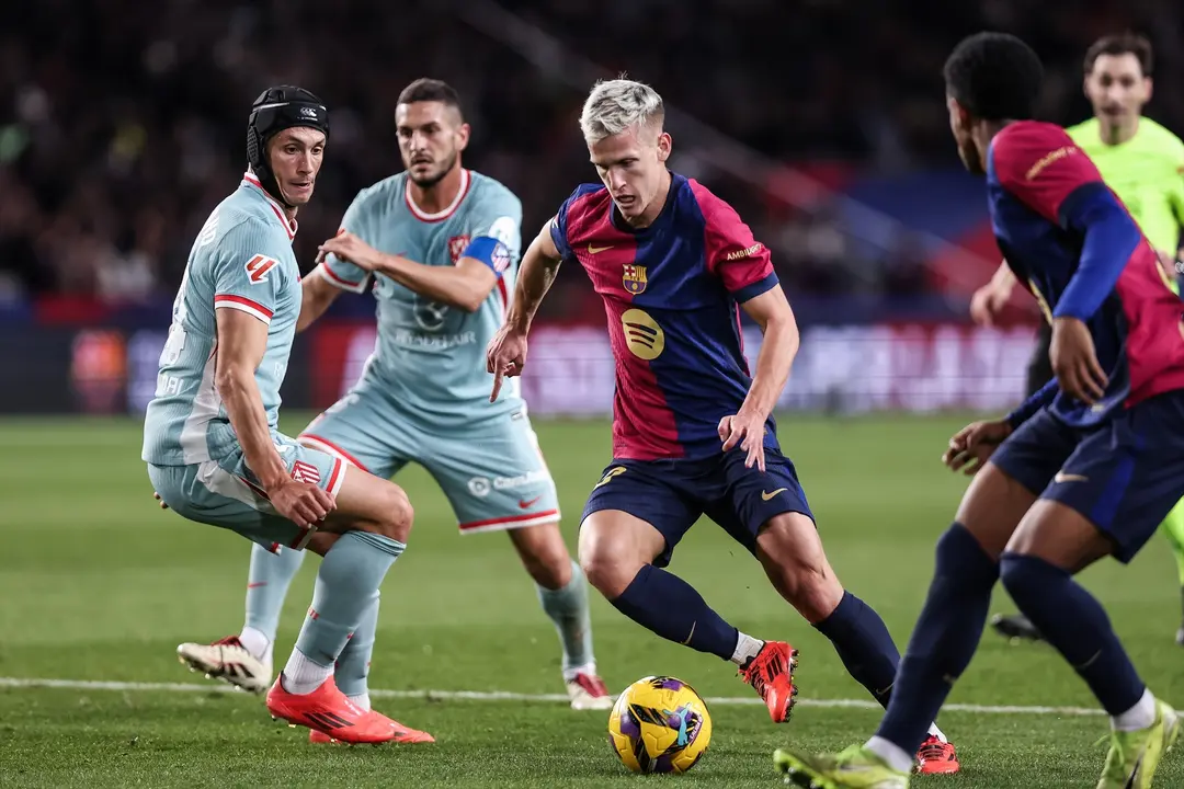 Dani Olmo durante el partido ante el Atl&eacute;tico de Madrid. / EP