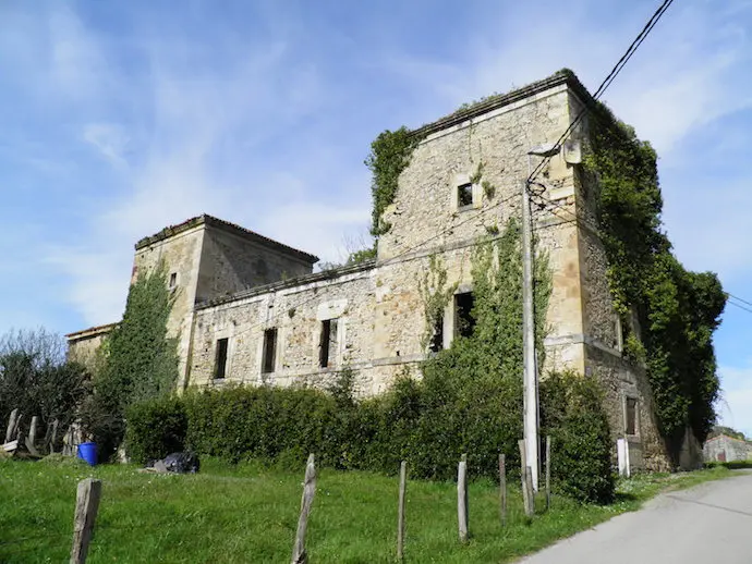 El castillo de Juana la Loca. / T.C
