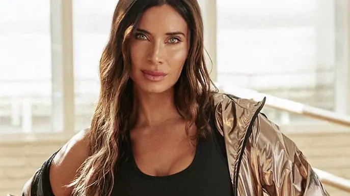 Pilar Rubio utiliza ropa moldeadora como complemento para resaltar su figura. / Redes Sociales
