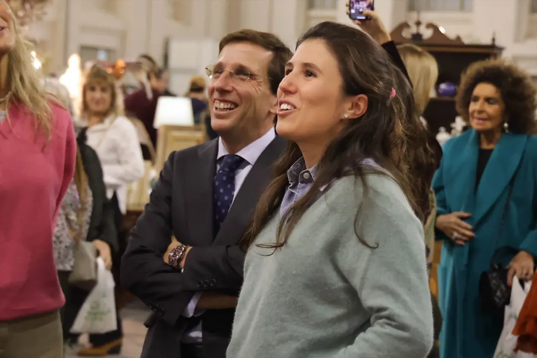 El alcalde de Madrid, Jose Luis Mart&iacute;nez Almeida, y su esposa,  Teresa Urquijo. EP / Archivo