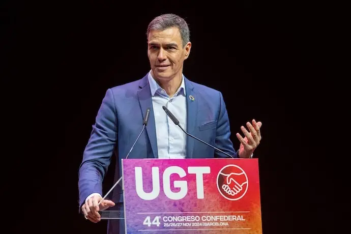 El presidente del Gobierno, Pedro S&aacute;nchez, interviene durante la segunda jornada del Congreso Confederal de UGT, en el Centro de Convenciones Internacionales de Barcelona, a 26 de noviembre de 2024, en Barcelona, Catalunya (Espa&ntilde;a). La jornada de hoy aborda la reducci&oacute;n de la jornada laboral y el acceso a la vivienda, entre otras cuestiones. El Congreso Confederal es el &oacute;rgano supremo de UGT y tiene como objetivo marcar las l&iacute;neas generales de su pol&iacute;tica sindical y elegir los miembros que compondr&aacute;n la Ejecutiva, entre otros &oacute;rganos.
Fecha: 26/11/2024. leer menos

Foto de archivo

Firma: Lorena Sop&ecirc;na / Europa Press