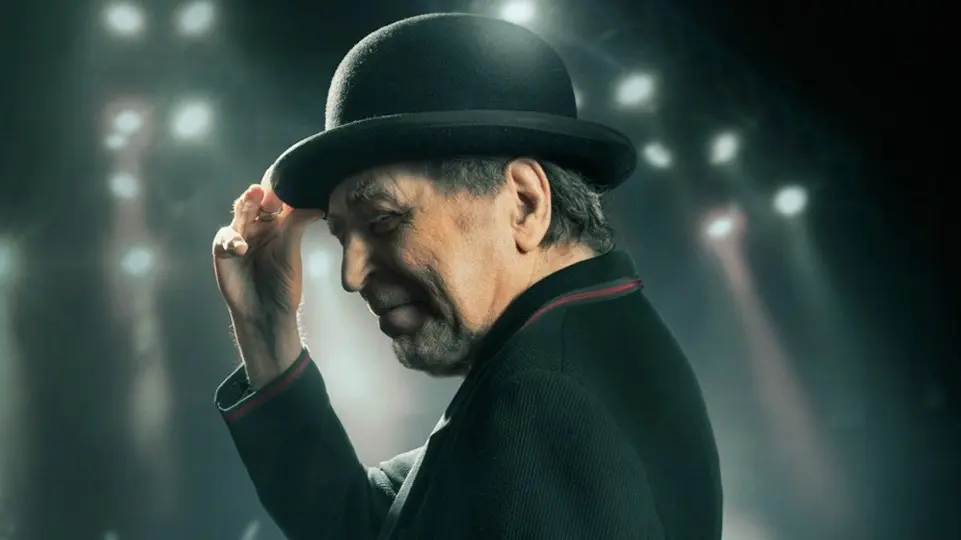 Joaqu&iacute;n Sabina inici&oacute; su gira de despedida en el Auditorio Nacional de la Ciudad de M&eacute;xico. / EP