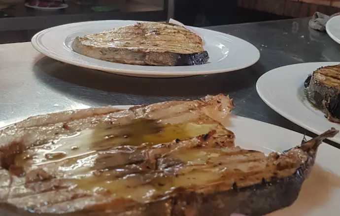 UN PLATO DE BONITO DEL RESTAURANTE CONDE LUNA. / IG