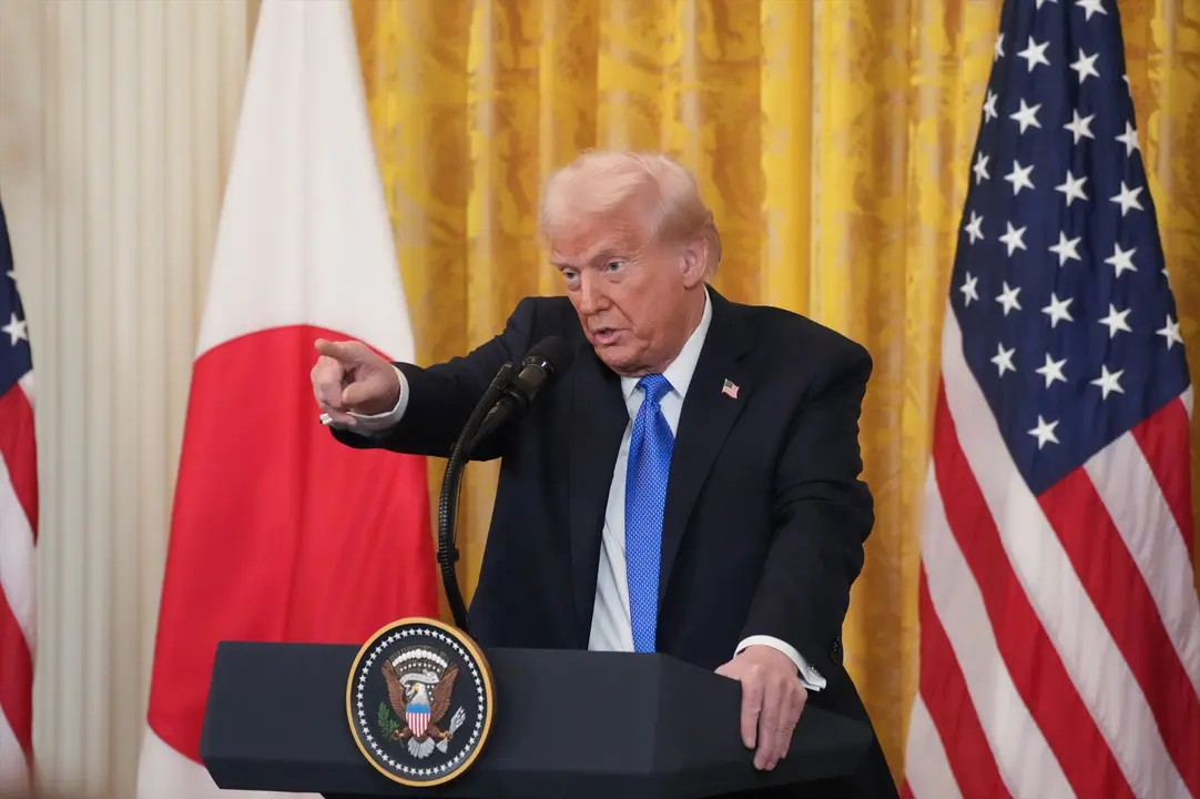 Donald Trump durante la rueda de prensa con el primer ministro japon&eacute;s. / Andrew Leyden