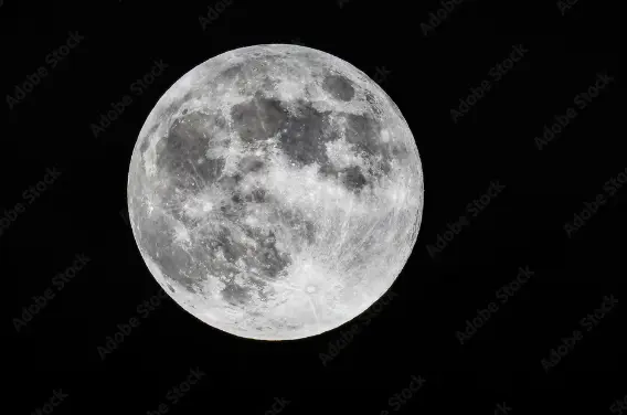 Una luna llena. / A.S.