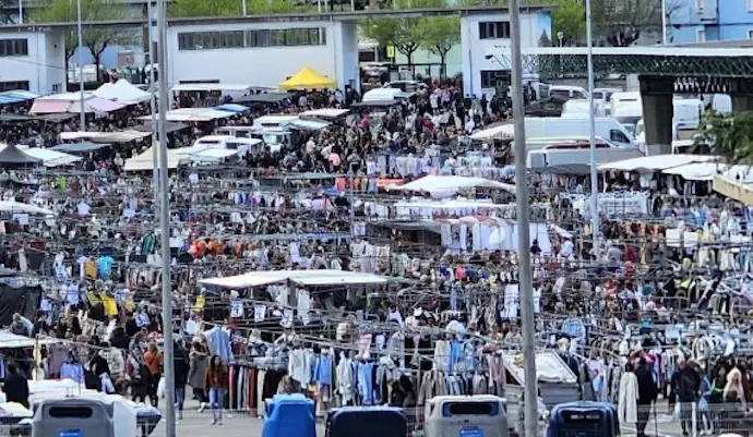 El mercado de Torrelavega el jueves. / IG