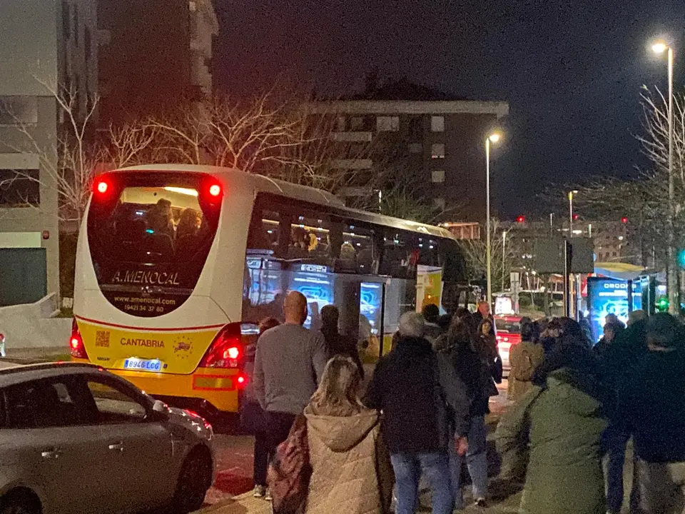 Despu&eacute;s de d&iacute;as de incertidumbre, los estudiantes del IES Leonardo Torres Quevedo que quedaron atrapados en Londres finalmente han regresado a Santander.