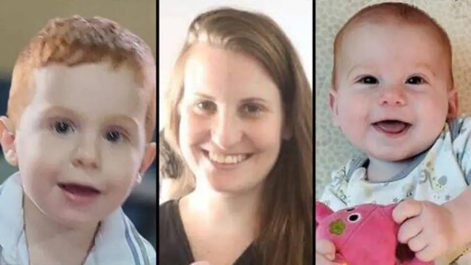 Familia Bibas, asesinada por Ham&aacute;s en cautiverio. Shiri Bibas y sus dos hijos, Ariel y Kfir, fueron secuestrados el 7 de octubre y murieron en manos de sus captores. La indiferencia y la justificaci&oacute;n del terrorismo convierten a muchos en c&oacute;mplices. Es momento de unirnos y rechazar toda