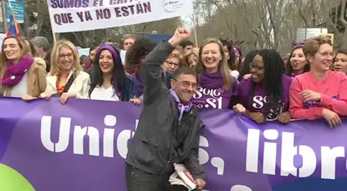 Monedero en el 8M y tras las denuncias por acoso sexual que ha recibido.