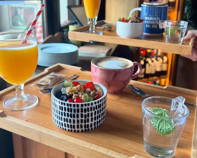 Un desayuno en el restaurante. / IG