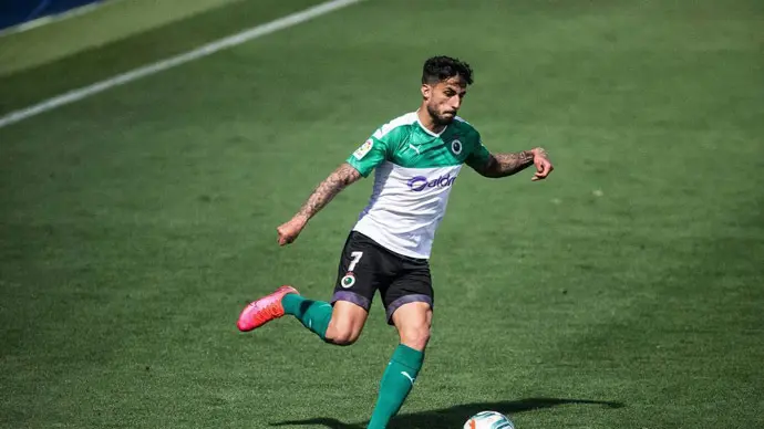 El exjugador del Racing de Santander, Nico Hidalgo. / x