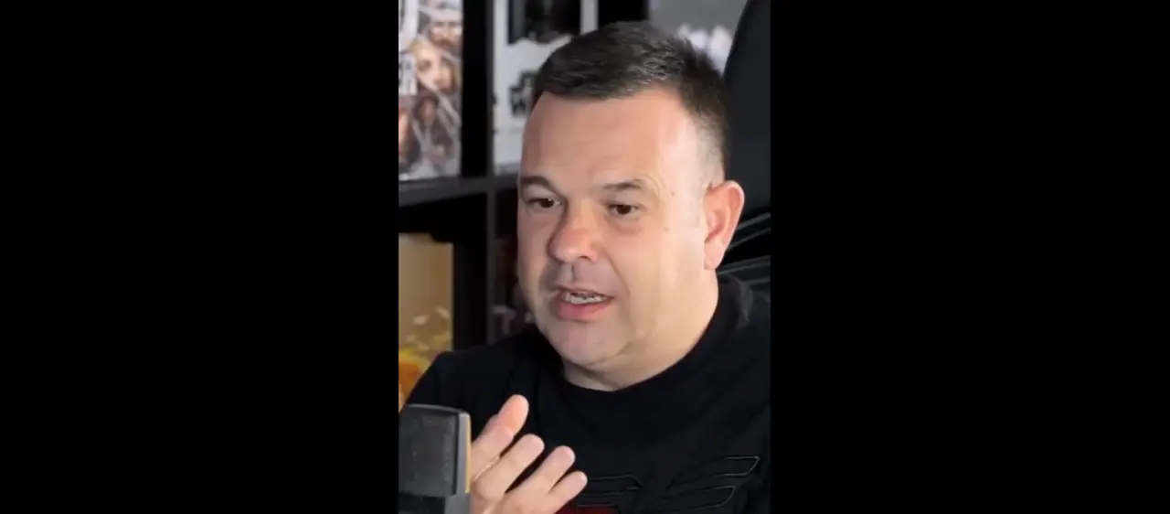 Jos&eacute; Elias durante el podcast de JordiWild. / X