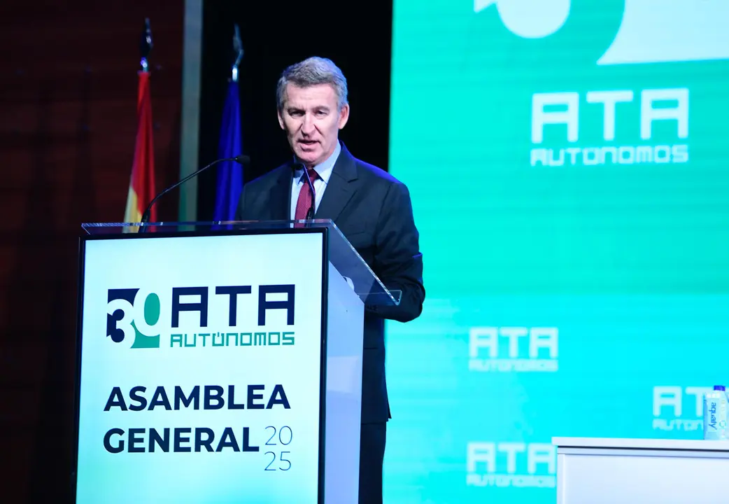 Feij&oacute;o durante su intervenci&oacute;n en la Asamblea General Extraordinaria. / Aut&oacute;nomos ATA