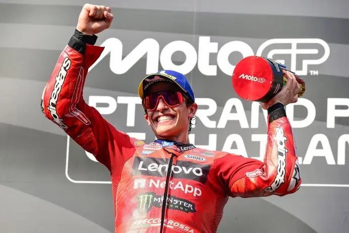 El piloto de moto GP, Marc M&aacute;rquez, en el campeonato de Tailandia. / x