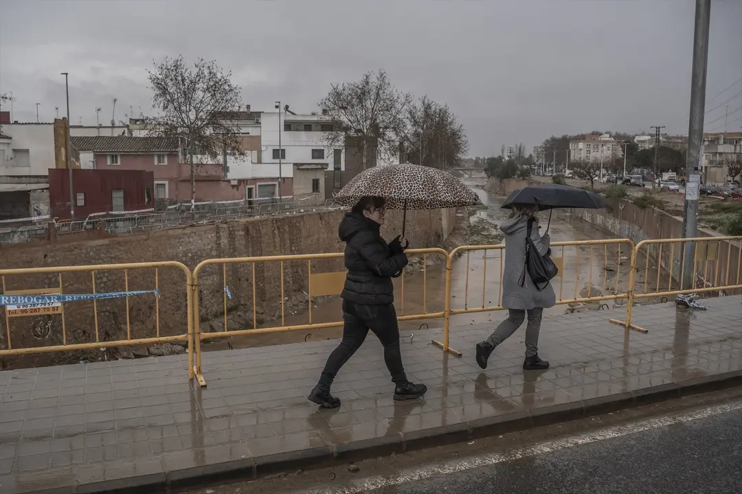 Lluvias en la Zona del barranco de Catarroja. / Jorge Gil
