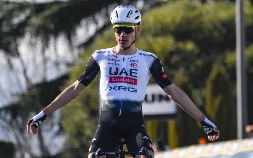 El ciclista espa&ntilde;ol, Juan Ayuso. / UAE EMIRATES TEAM