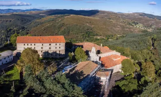 Vista a&eacute;rea del Santuario de Montesclaros. / A.S.