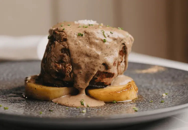 El restaurante combina la innovaci&oacute;n con la tradici&oacute;n de la cocina c&aacute;ntabra. / R.S.