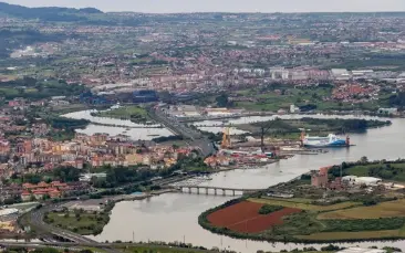 Vista panor&aacute;mica de Astillero. / A.S.